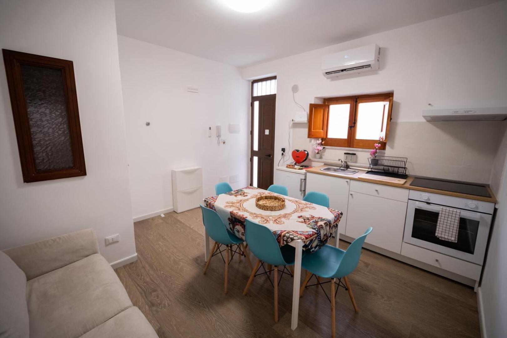 Matilde'S Holiday House Terrasini Exterior photo